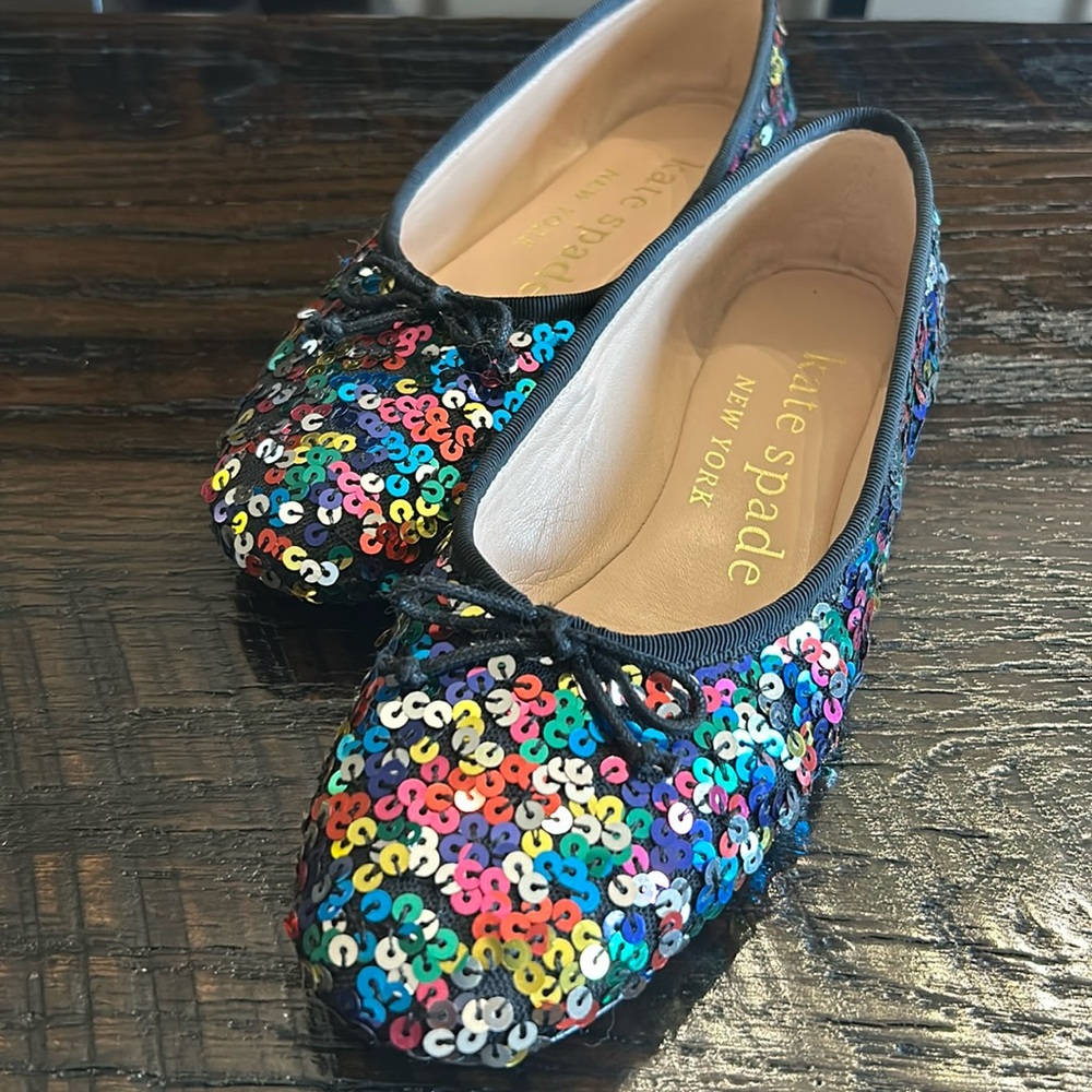 Multi-colored sequin flats